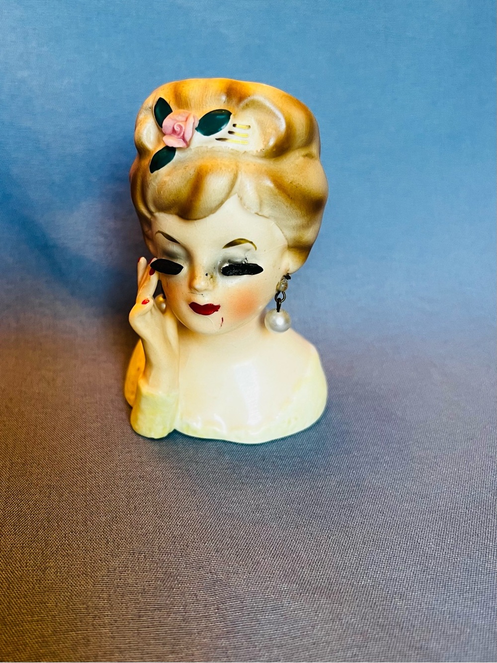 Inarco - Vintage Ceramic Lady Head Vase in Cream with pink rose